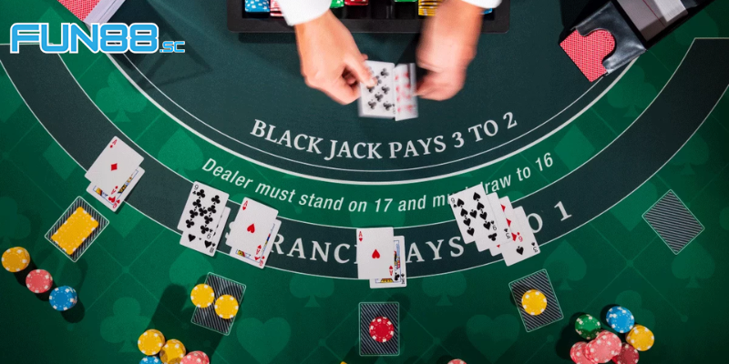 Những thuật ngữ trong trò chơi đánh bài Blackjack tại Fun88